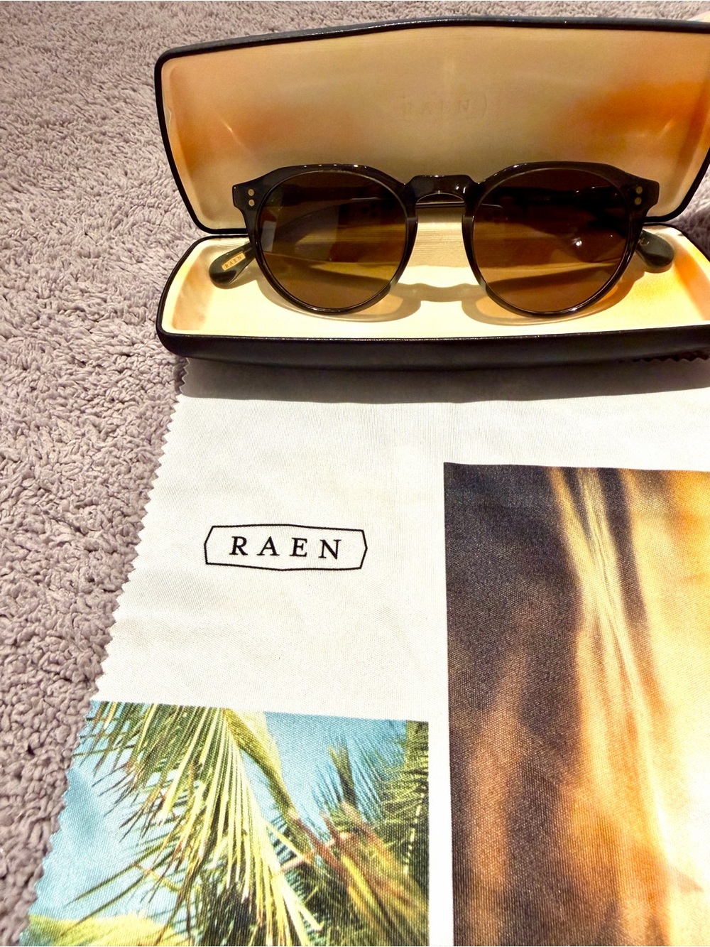 RAEN women’s slate gray Round Sunglasses with Brown polarized Lenses